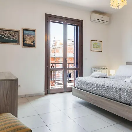 Casa Isola Con Giardino By Wonderful Italy Casa vacanze *