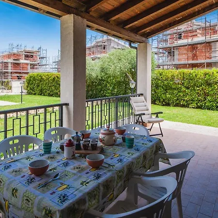 Casa vacanze Casa Isola Con Giardino By Wonderful Italy